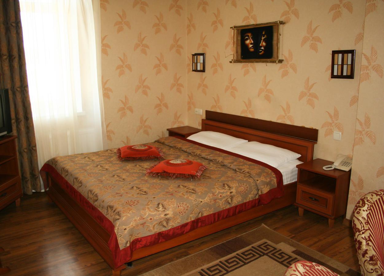 Don Kihot Hotel Novovolyns'k Phòng bức ảnh